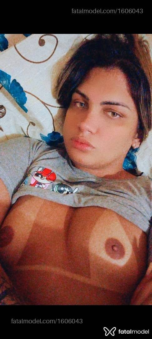 Acompanhante mulher trans loira (o) de olhos mel - Rafaella Lima