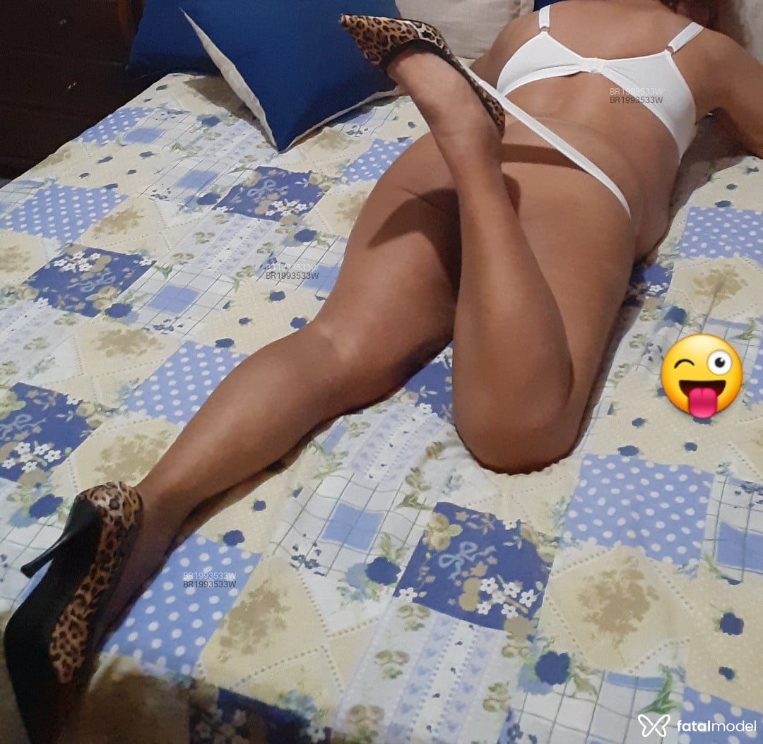 Acompanhante mulher com cabelo castanho de olhos castanhos em São Carlos - Solange Mattos