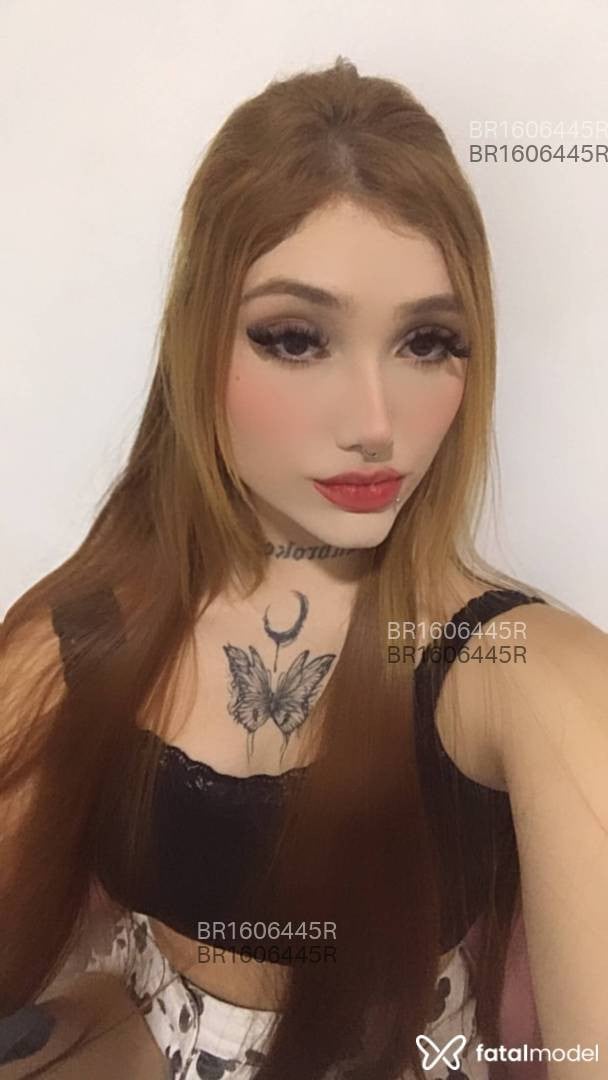 Acompanhante mulher ruiva (o) de olhos mel em São Paulo - Pandorax