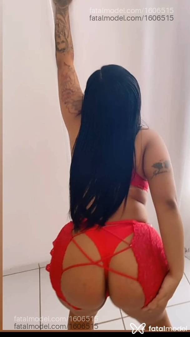 Acompanhante mulher morena (o) de olhos pretos - Lua lins