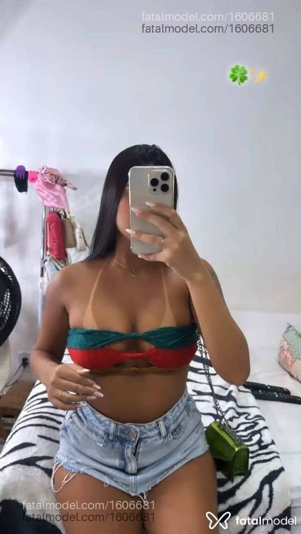 Acompanhante mulher morena (o) de olhos pretos - Juliana Acompanhante mulher morena (o) de olhos pretos - Juliana