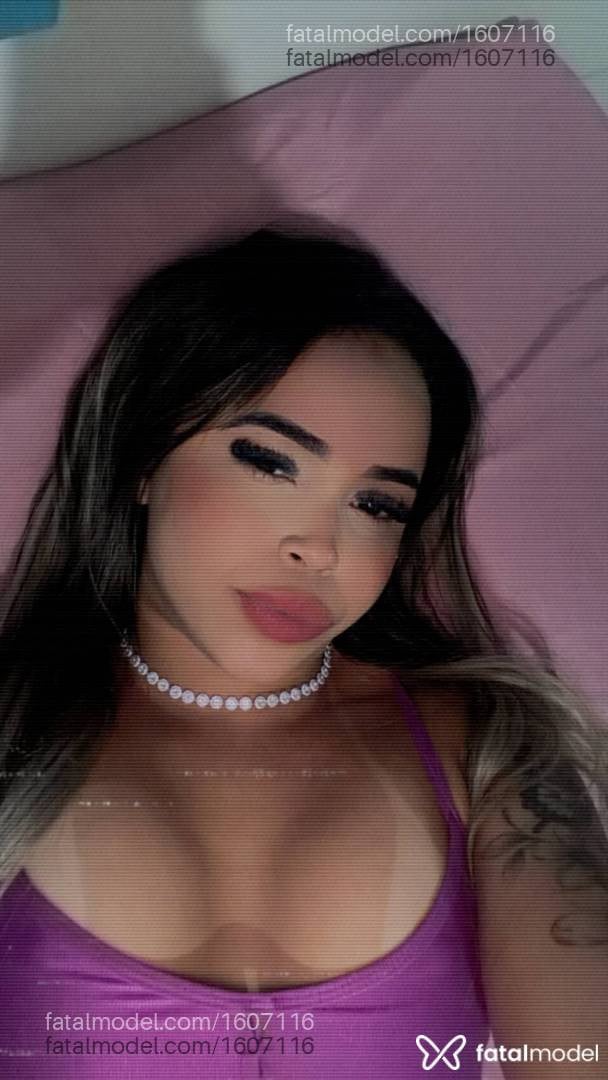 Acompanhante mulher loira (o) de olhos castanhos - Cristal Lopes