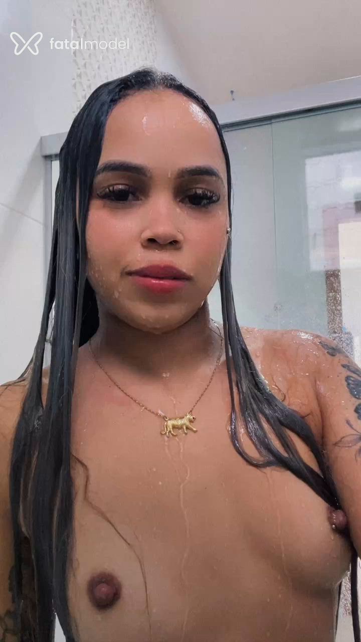 Acompanhante mulher loira (o) de olhos castanhos - Cristal Lopes Acompanhante mulher loira (o) de olhos castanhos - Cristal Lopes