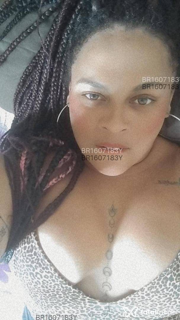 Acompanhante mulher morena (o) de olhos mel em São Gonçalo - Samantha Meirelles