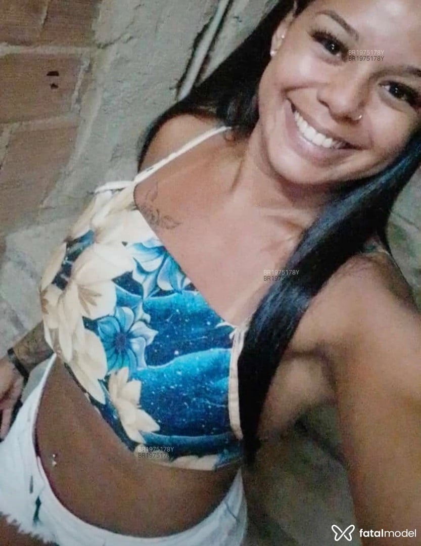 Acompanhante mulher morena (o) de olhos castanhos em Rio de Janeiro - Isabella