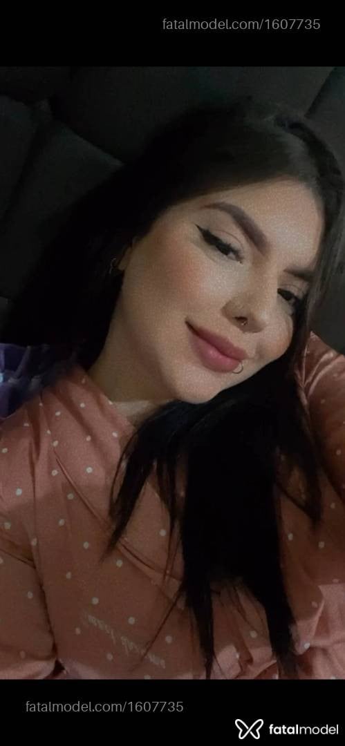 Acompanhante mulher morena (o) de olhos castanhos - Rafinha