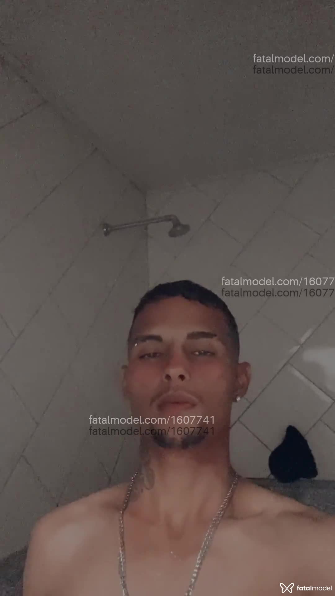 Acompanhante homem morena (o) de olhos pretos em Sinop - Daniel