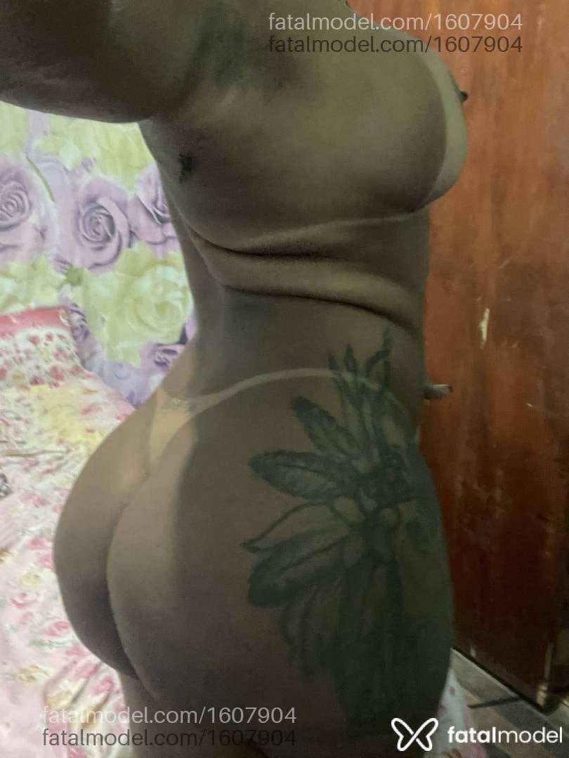 Acompanhante mulher trans morena (o) de olhos castanhos em João Pessoa - Laylla Santos
