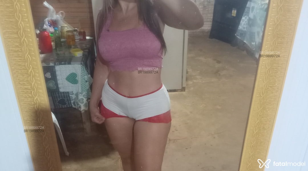 Acompanhante mulher ruiva (o) de olhos castanhos - Mabel
