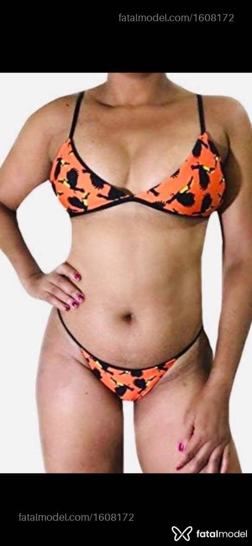 Acompanhante mulher com cabelo castanho de olhos mel em Araguaína Acompanhante mulher com cabelo castanho de olhos mel em Araguaína - Anne