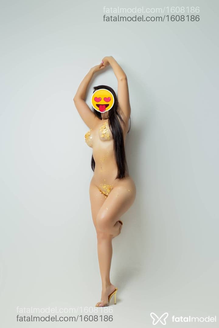 Acompanhante mulher com cabelo castanho de olhos castanhos em Uberlândia - Paolla Muniz