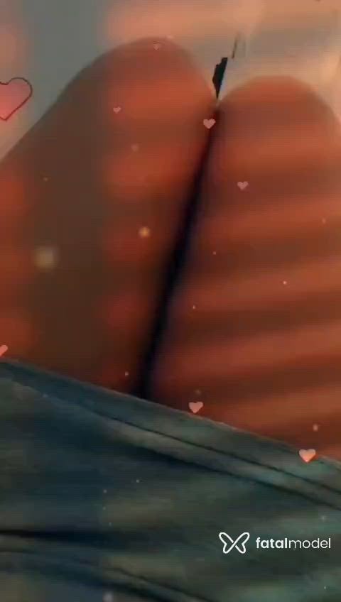 Acompanhante mulher com cabelo castanho de olhos castanhos - Alice Acompanhante mulher com cabelo castanho de olhos castanhos - Alice