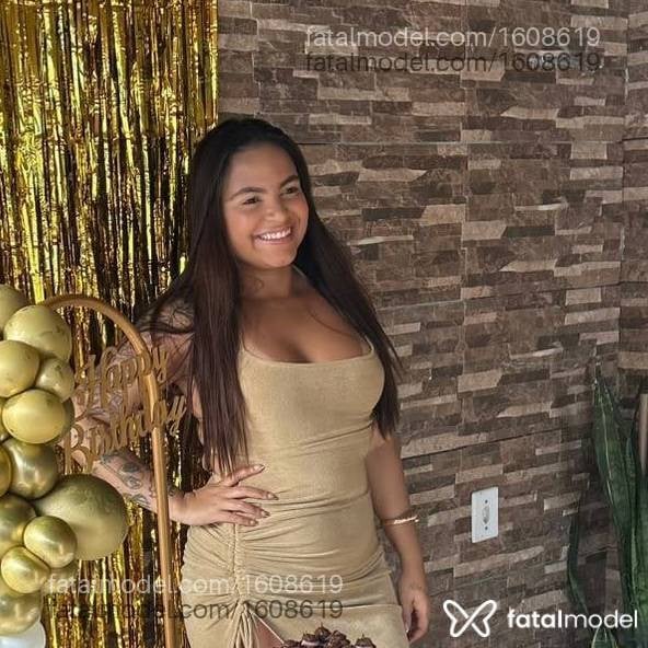 Acompanhante mulher com cabelo castanho de olhos castanhos - Angel