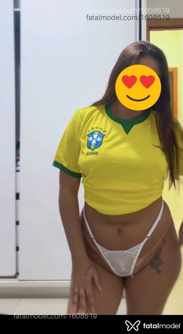 Acompanhante mulher com cabelo castanho de olhos castanhos - Angel