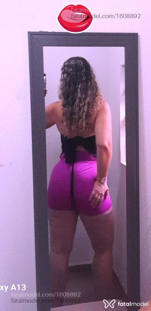Acompanhante mulher loira (o) de olhos verdes - Mariana Matos