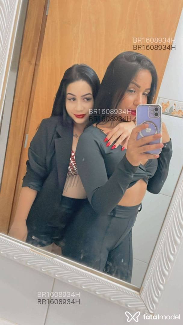 Acompanhante mulher morena (o) de olhos mel em Londrina - Ágatha