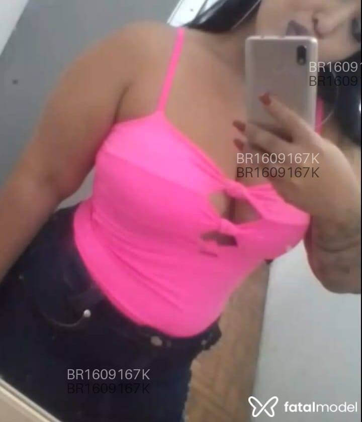 Acompanhante mulher com cabelo castanho de olhos castanhos em Santa Isabel Acompanhante mulher com cabelo castanho de olhos castanhos em Santa Isabel - Patricia