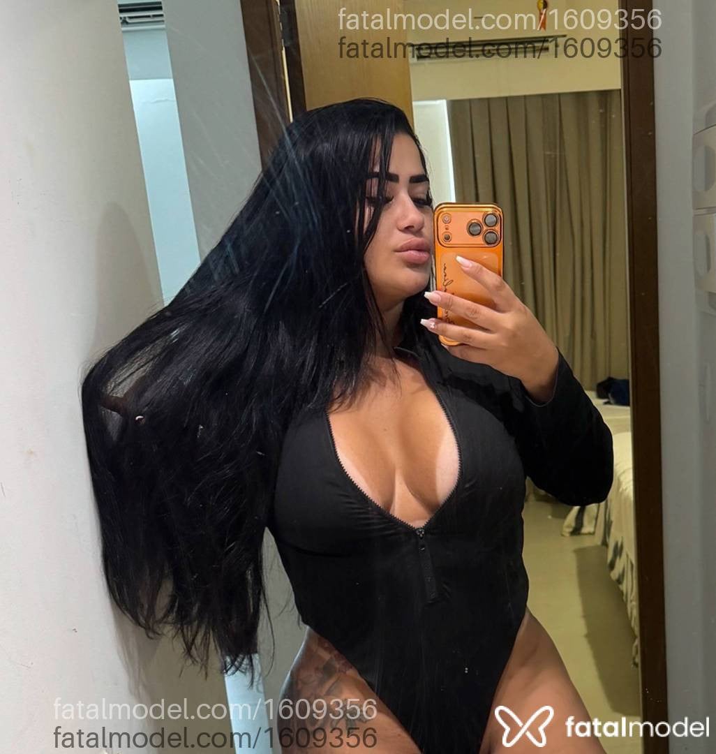 Acompanhante mulher morena (o) de olhos castanhos - Dani