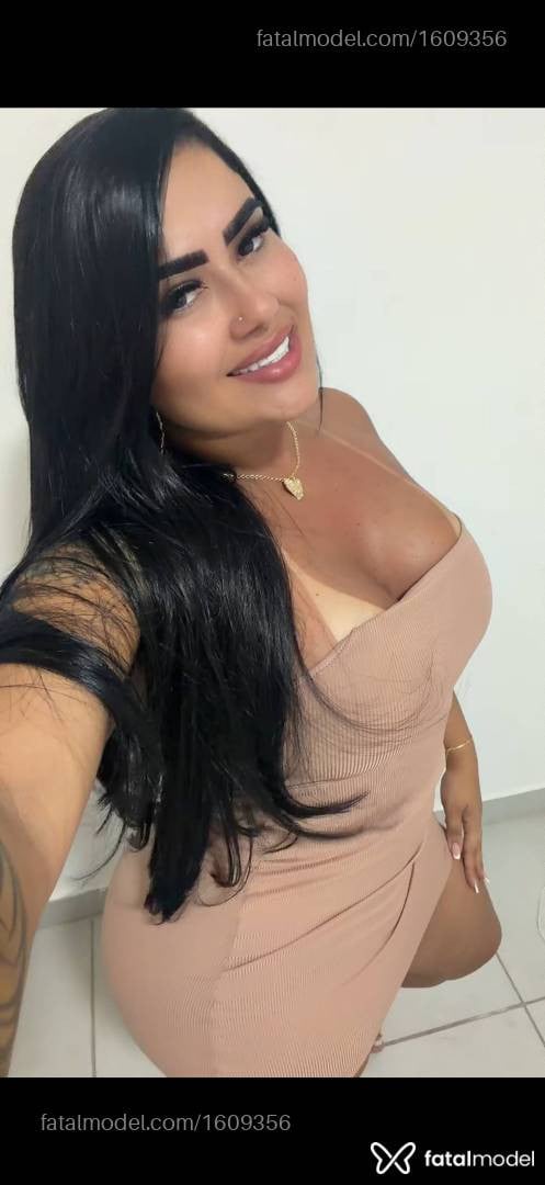 Acompanhante mulher morena (o) de olhos castanhos - Dani