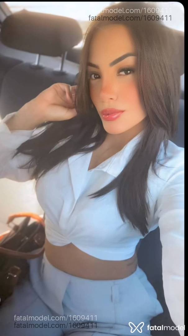 Acompanhante mulher com cabelo castanho de olhos castanhos em Dourados - Angel