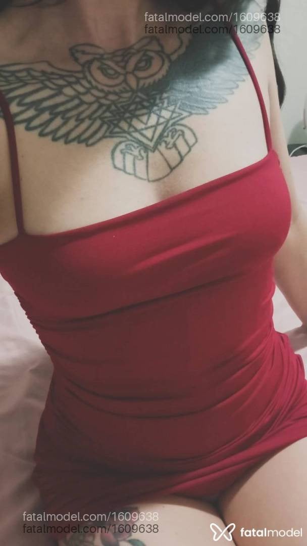 Acompanhante mulher com cabelo castanho de olhos castanhos - Amanda Oliveira
