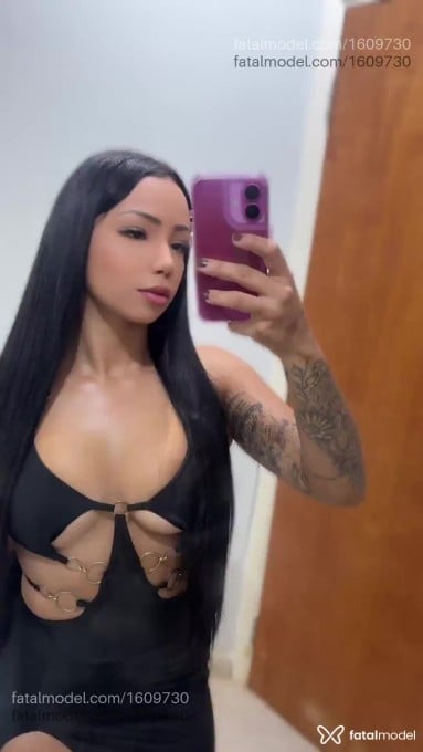 Acompanhante mulher com cabelo castanho de olhos castanhos em Ribeirão Preto - Laura