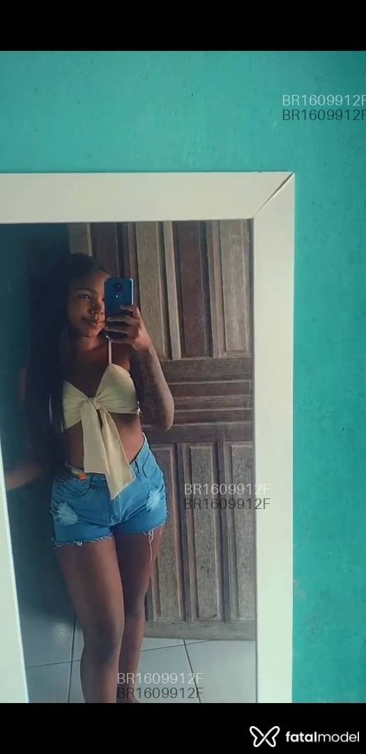 Acompanhante mulher morena (o) de olhos castanhos em Vitória da Conquista - Cleópatra