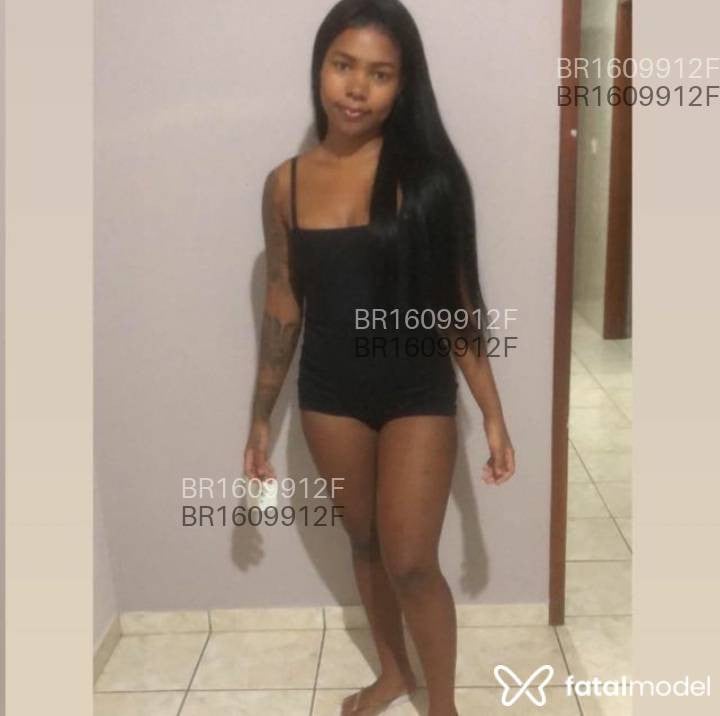 Acompanhante mulher morena (o) de olhos castanhos em Vitória da Conquista - Cleópatra