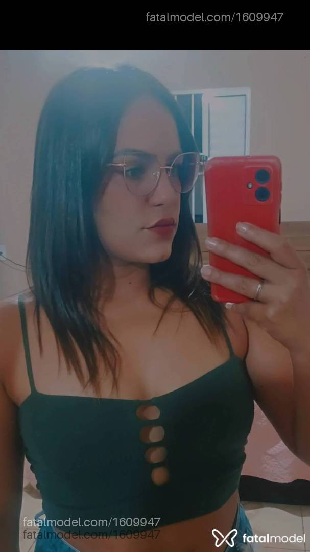 Acompanhante mulher com cabelo castanho de olhos mel em Avaré Acompanhante mulher com cabelo castanho de olhos mel em Avaré - Ayla Ferraz
