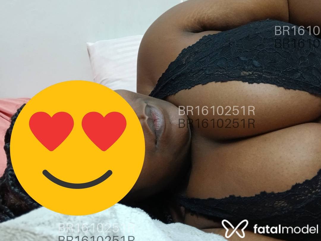 Acompanhante mulher morena (o) de olhos pretos em Itajaí - Bianca