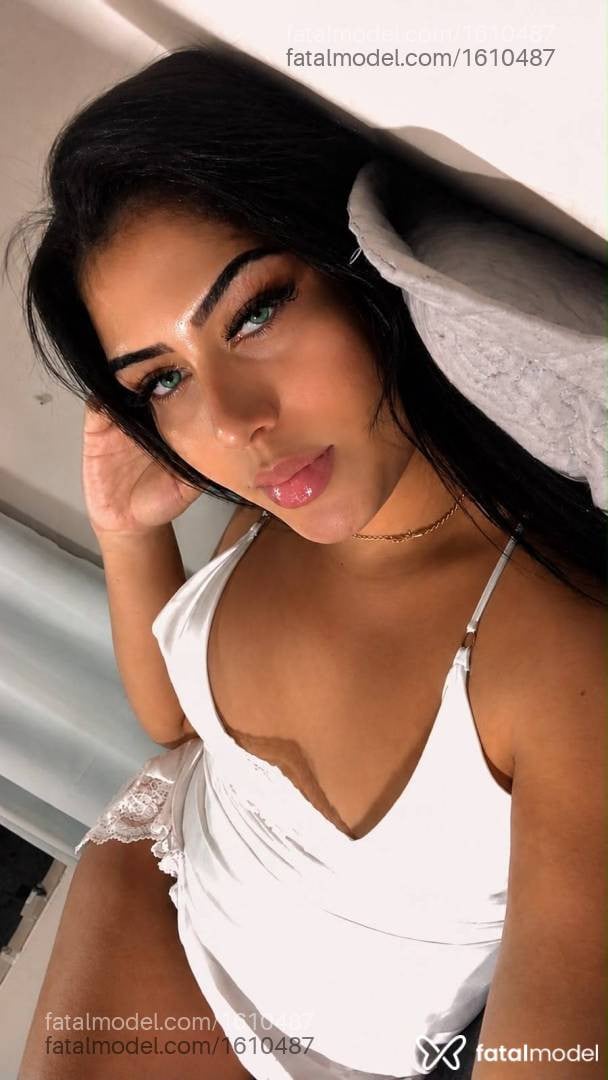 Acompanhante mulher trans morena (o) de olhos mel em Garanhuns - Vih Guedes