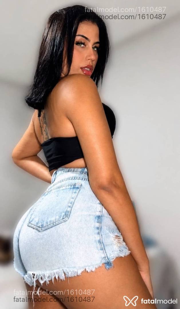 Acompanhante mulher trans morena (o) de olhos mel em Garanhuns - Vih Guedes