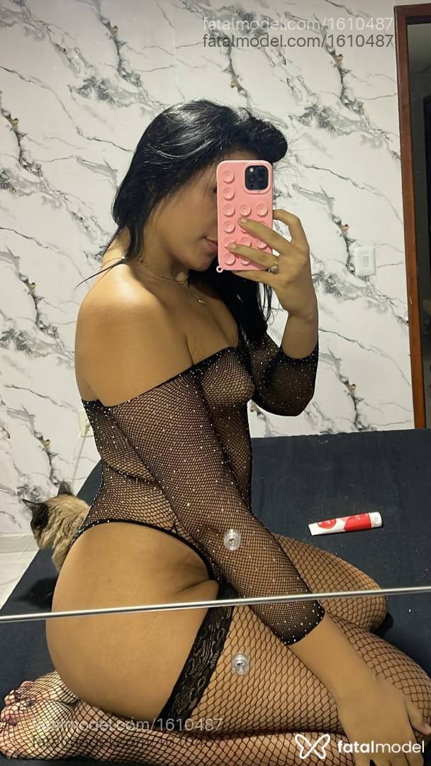 Acompanhante mulher trans morena (o) de olhos mel em Garanhuns - Vih Guedes