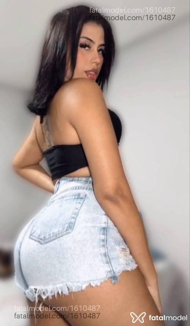 Acompanhante mulher trans morena (o) de olhos mel em Garanhuns - Vih Guedes