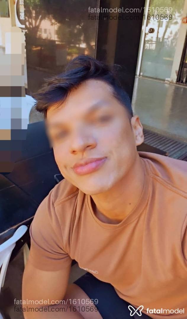 Acompanhante homem morena (o) de olhos castanhos em Brasília - Mateo Nordestino