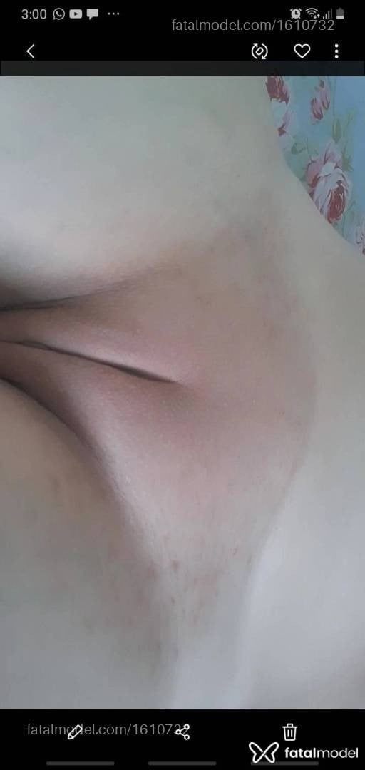 Acompanhante mulher com cabelo castanho de olhos mel - Gabriela
