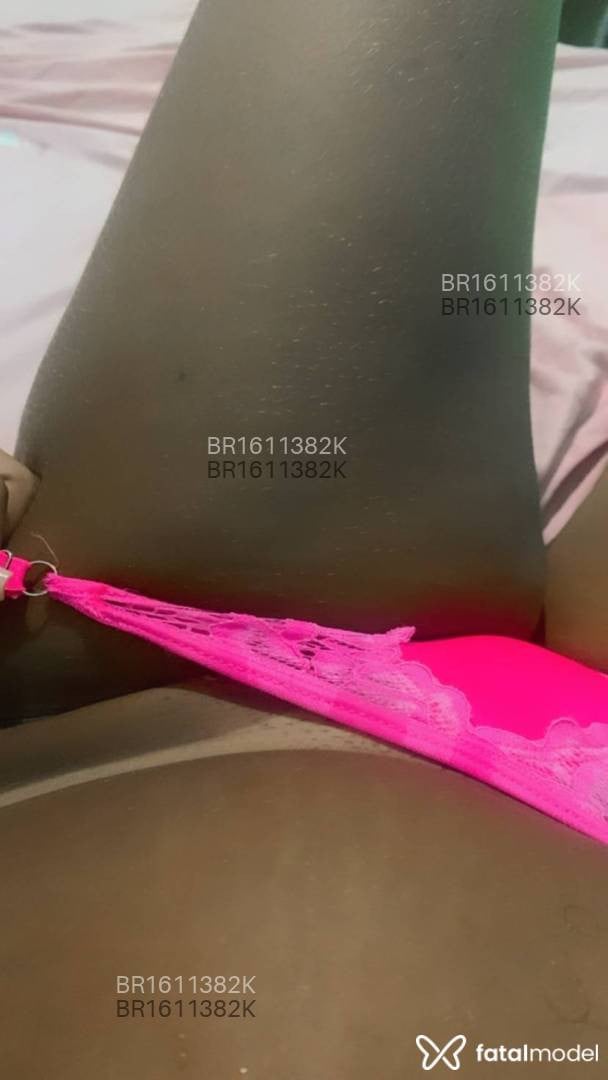 Acompanhante mulher morena (o) de olhos castanhos em Valença - Renata