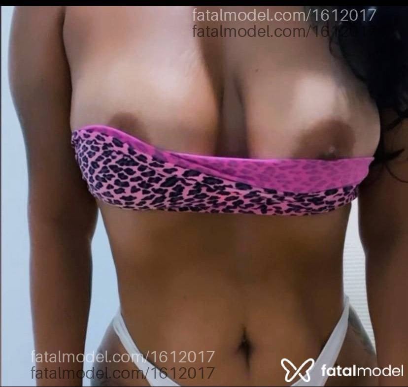 Acompanhante mulher com cabelo castanho de olhos castanhos em Irati - Gabriela