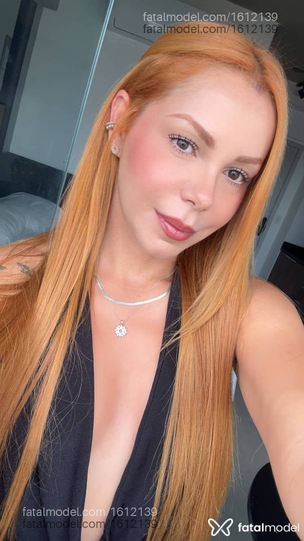 Acompanhante mulher ruiva (o) de olhos castanhos em São Paulo - Júlia