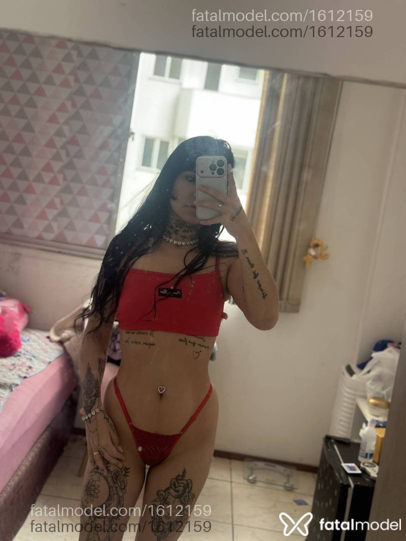 Acompanhante mulher morena (o) de olhos mel - Roberta ribeiro