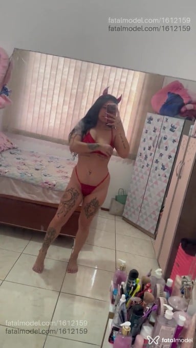 Acompanhante mulher morena (o) de olhos mel em Passo Fundo Acompanhante mulher morena (o) de olhos mel em Passo Fundo - Roberta ribeiro