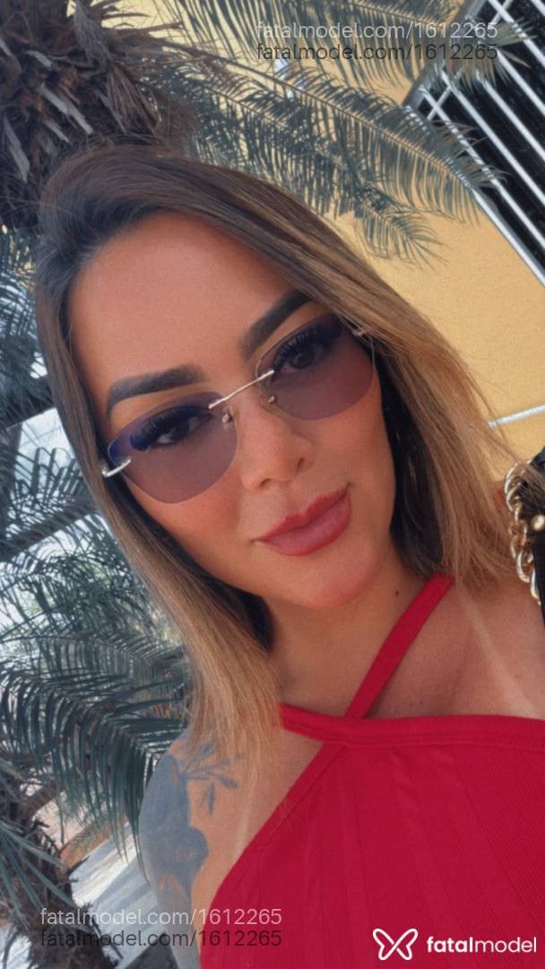 Acompanhante mulher loira (o) de olhos mel em São Mateus - Gaby levint