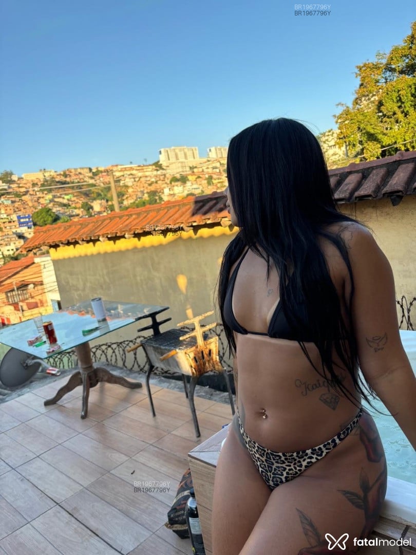 Acompanhante mulher morena (o) de olhos castanhos em São João Del Rei - Laraa