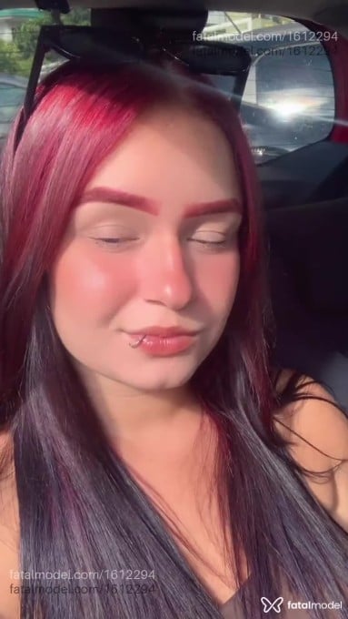 Acompanhante mulher ruiva (o) de olhos verdes - Stefanni Ferrari Acompanhante mulher ruiva (o) de olhos verdes - Stefanni Ferrari