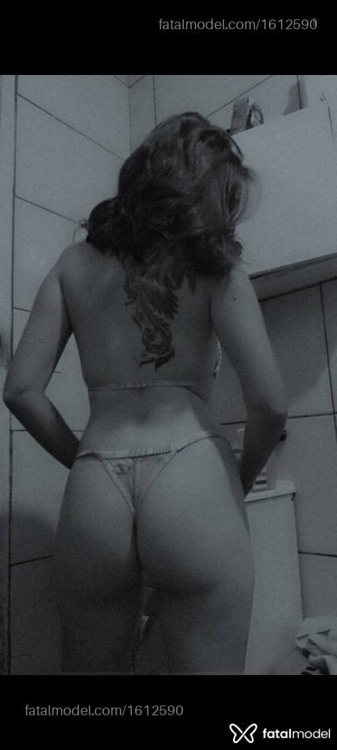 Acompanhante mulher com cabelo castanho de olhos verdes - Anjinhasexy