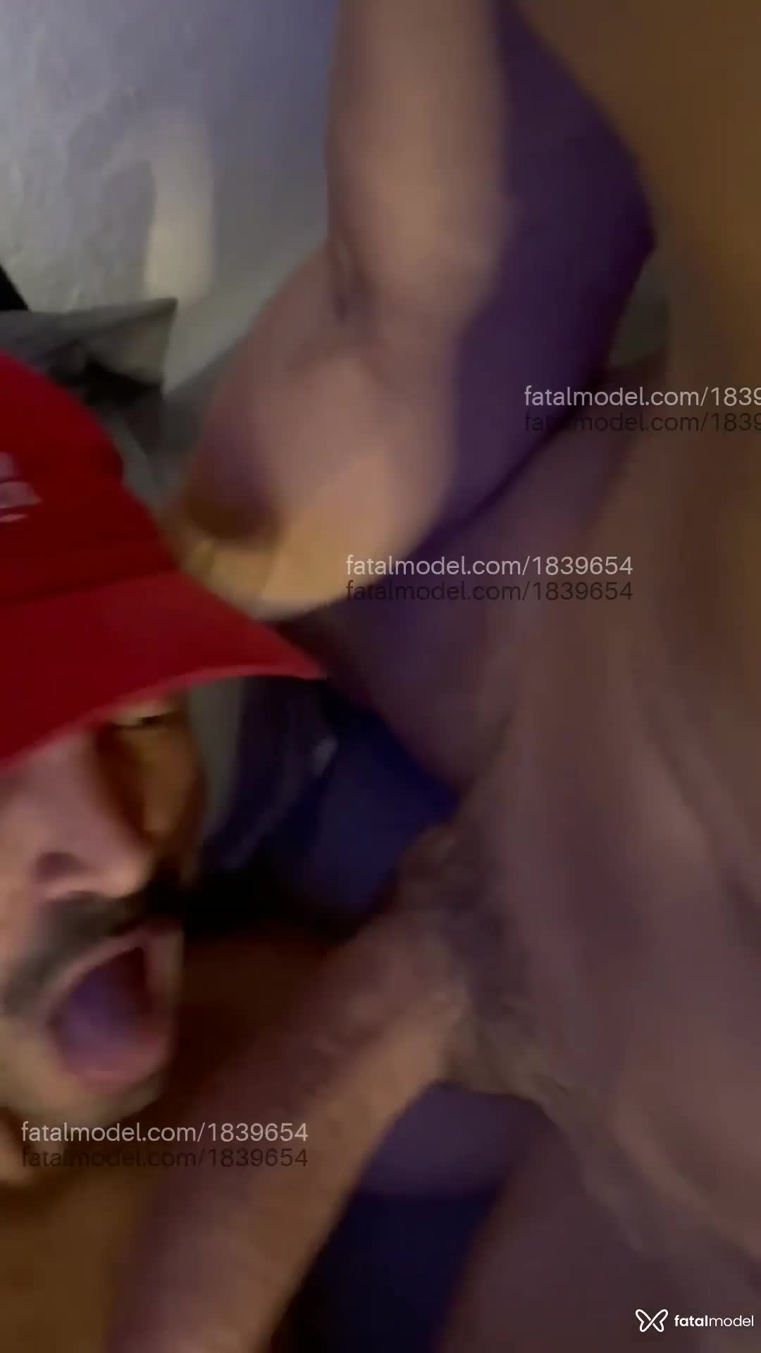 Acompanhante homem loira (o) de olhos mel em São Paulo Acompanhante homem loira (o) de olhos mel em São Paulo - ORafaCesar Pirocão