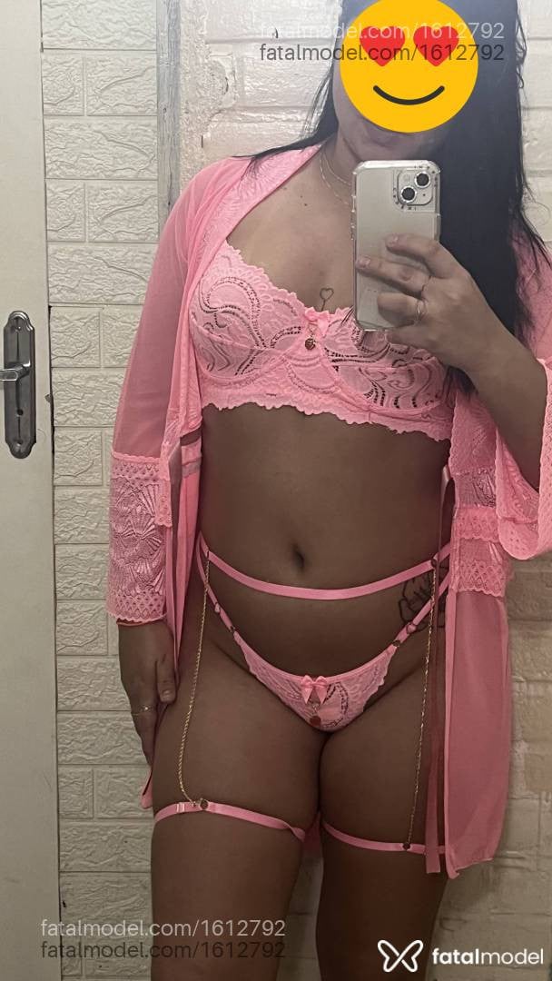 Acompanhante mulher morena (o) de olhos castanhos - Melissa gusman