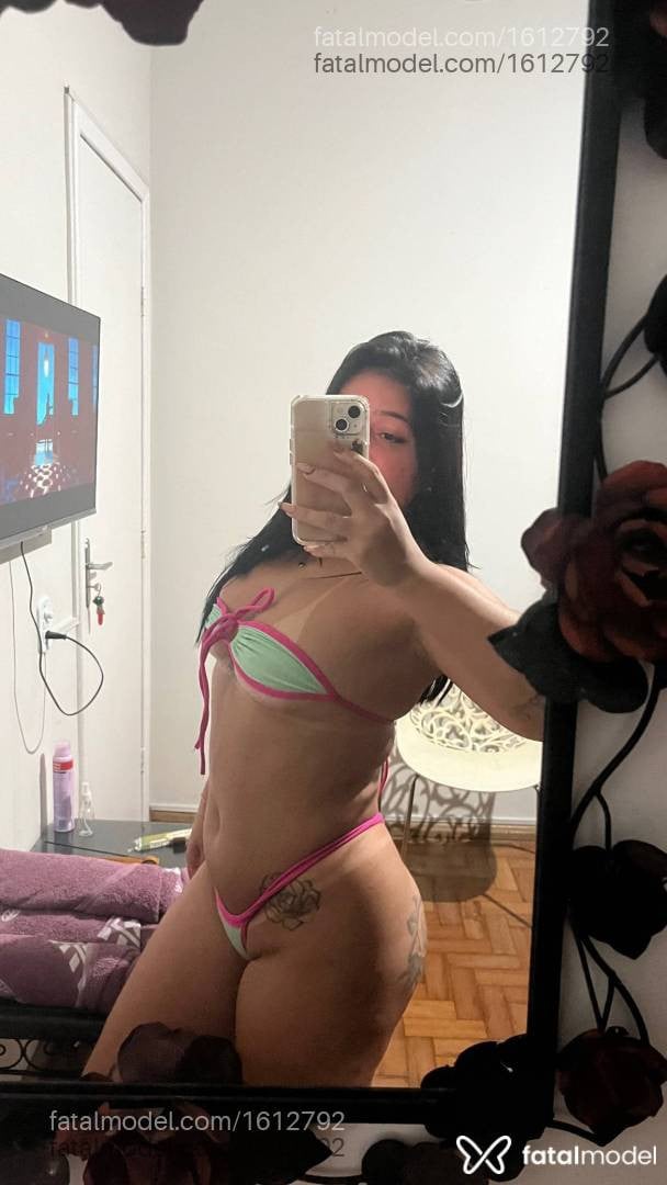 Acompanhante mulher morena (o) de olhos castanhos - Melissa gusman