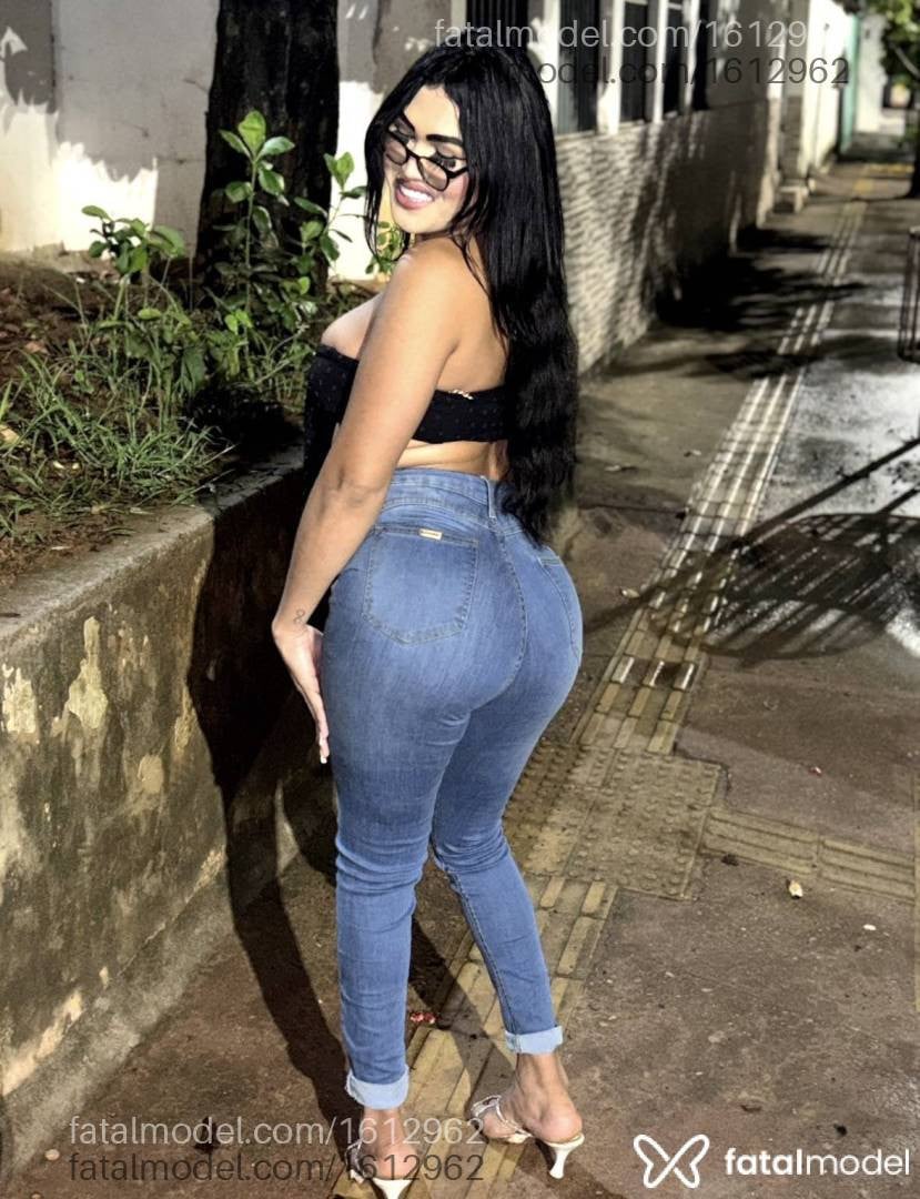 Acompanhante travesti morena (o) de olhos castanhos - BELA NIFE