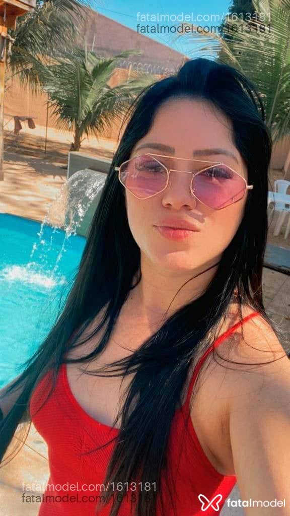 Acompanhante mulher morena (o) de olhos castanhos - Bruna melo